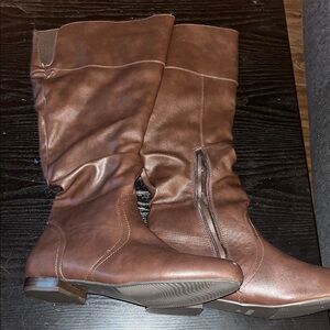 Women's Brown Wide Knee-High Boots